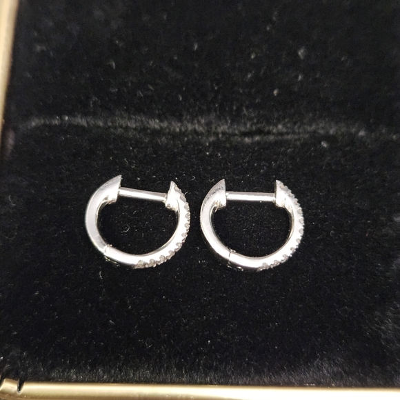 Liven Co 14K White Gold Diamond Huggies Petite Earrings - Picture 10 of 10